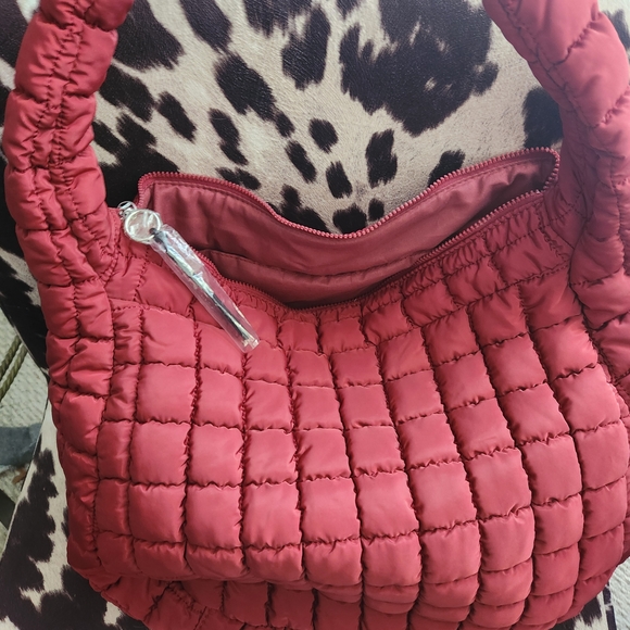 Free People Puffer Tote NWT - Picture 5 of 5